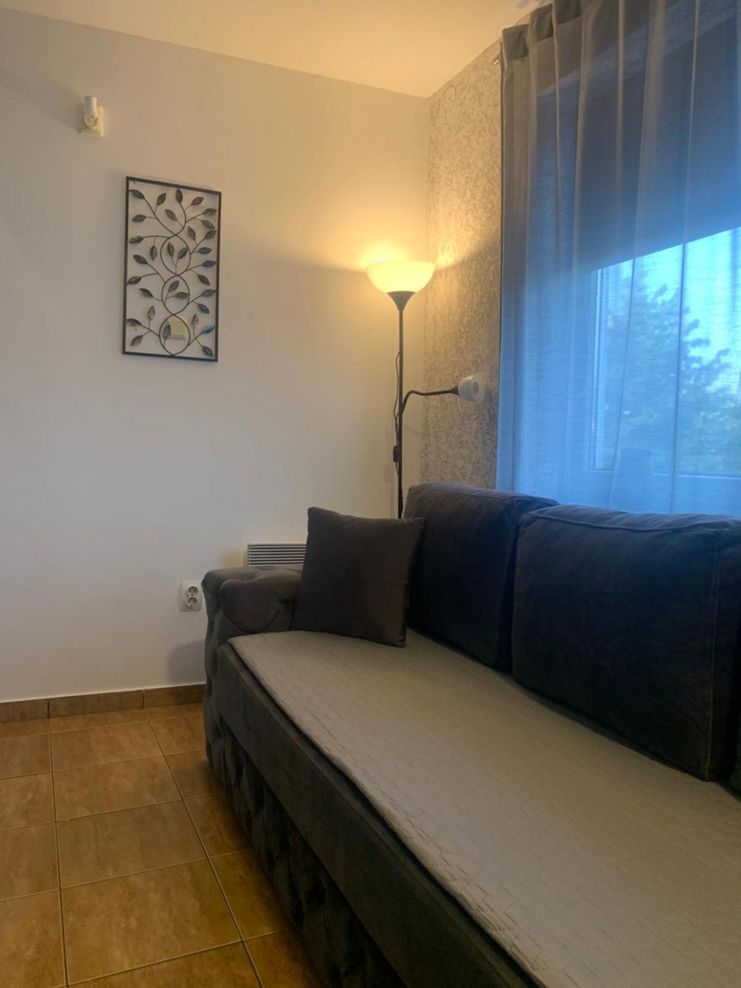 Guesthouse Vladimir & Ana Панчево Экстерьер фото