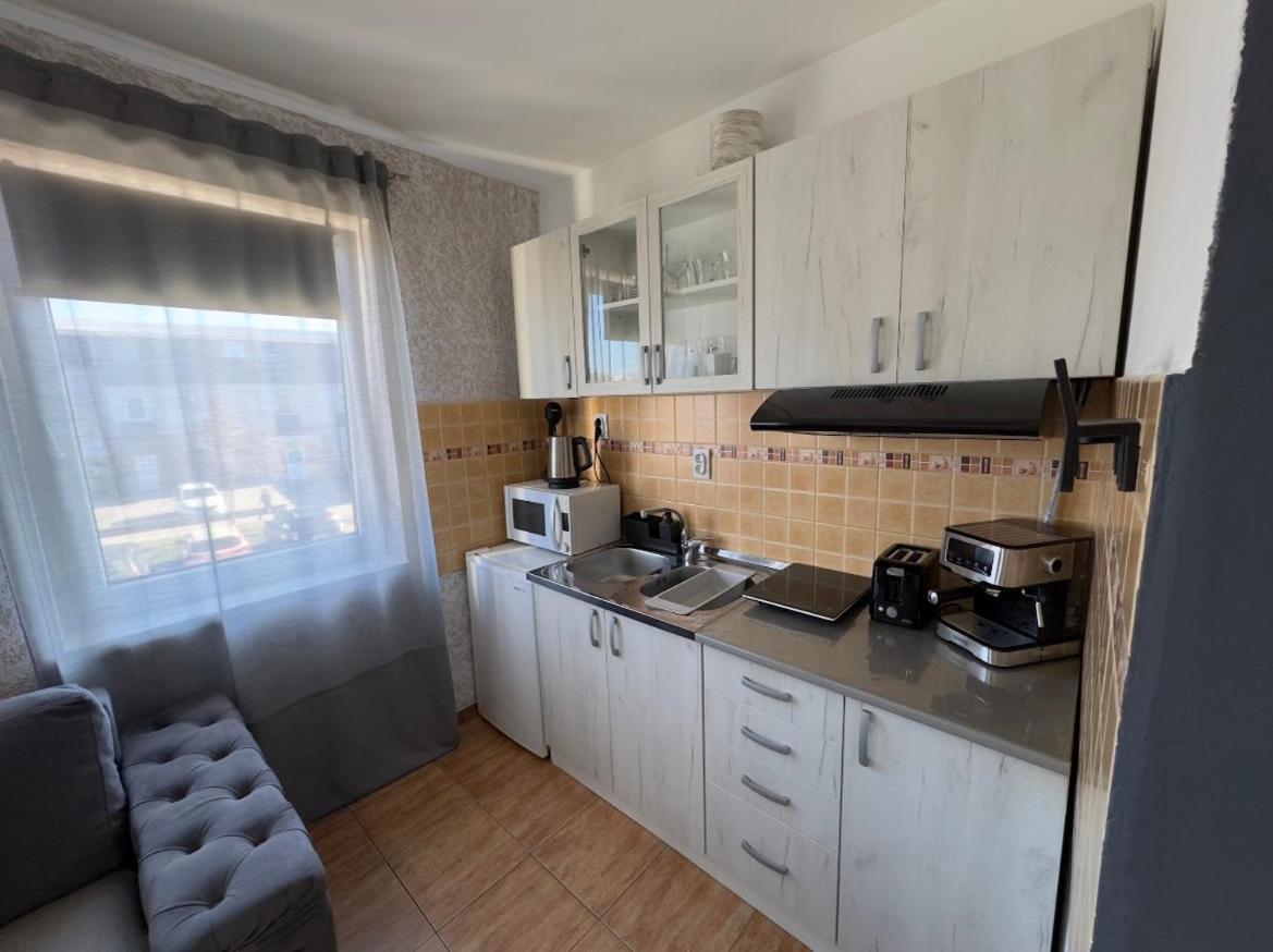 Guesthouse Vladimir & Ana Панчево Экстерьер фото